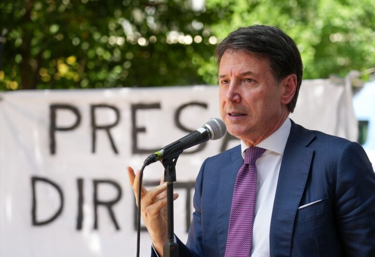 Conte: “La gente vuole più sicurezza. Mancano 11 mila poliziotti, Meloni ha bloccato 1 mld”