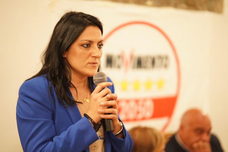 Fuga di cervelli al Nord, Marano (M5S): “Non serve il Ponte ma un futuro per i giovani”