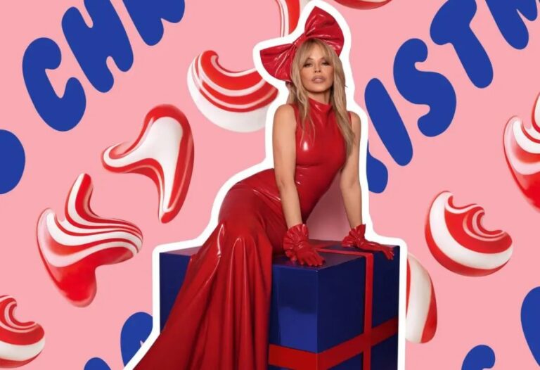 Kylie Minogue annuncia “Kylie Christmas (Fully Wrapped)” Kylie Minogue annuncia “Kylie Christmas (Fully Wrapped)”