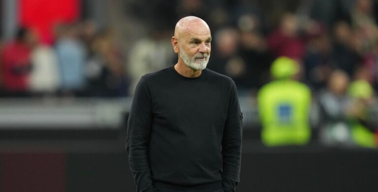 Fiorentina, è ufficiale: Stefano Pioli esonerato