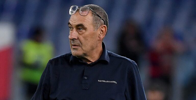 Sarri: “Iniziare a noleggiare arbitri dall’estero”