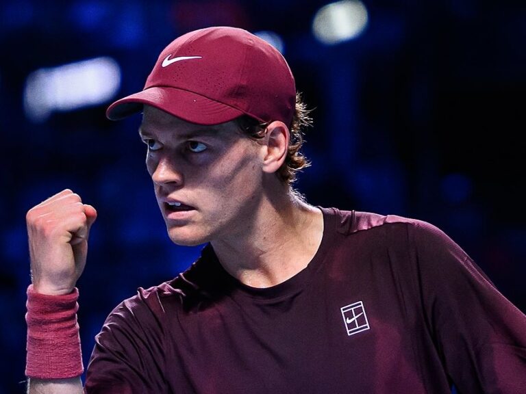 Sinner inarrestabile: batte Alcaraz e trionfa alle Atp Finals