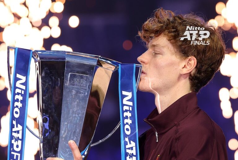 Sinner-Alcaraz, highlights del match. Jannik “Re” delle Atp Finals (VIDEO)