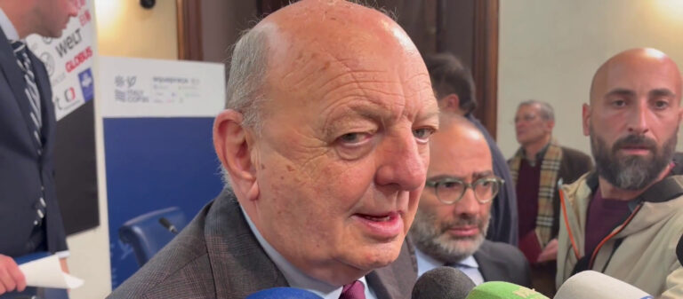Pichetto: “L’ambizione di decarbonizzare rimane”