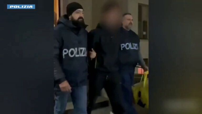 Minacce a un professore, arrestato il tiktoker Don Alì