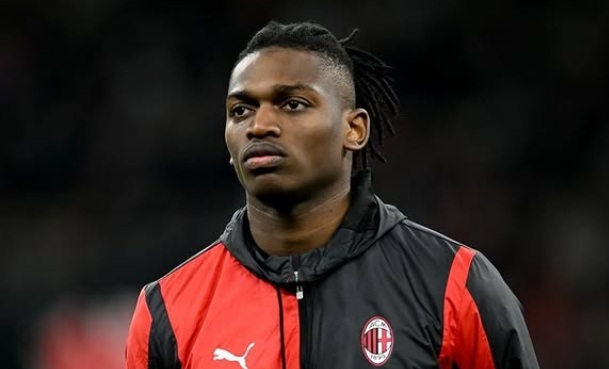 Milan, Leao verso l’addio: l’offerta di una big di Premier