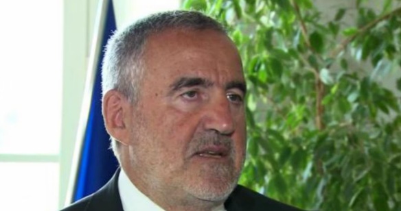 Garlasco, mossa clamorosa di Venditti: “Esposto a  pubblico ludibrio”