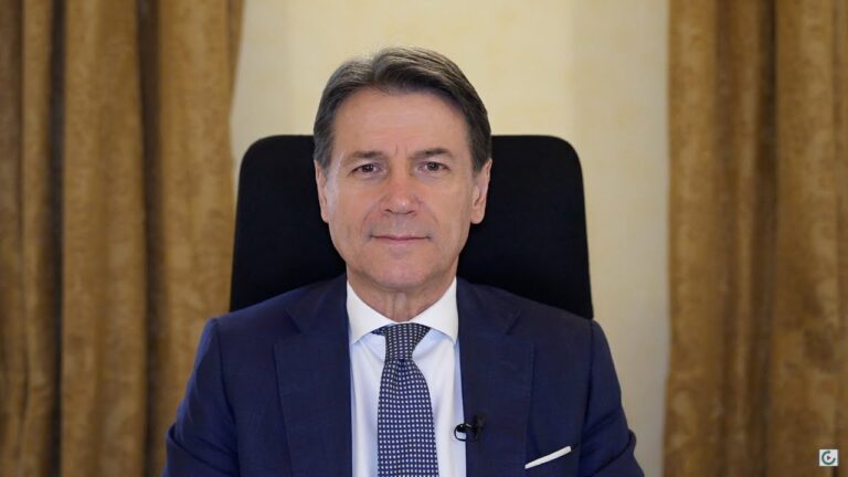 Conte: “Riarmo è una totale follia”