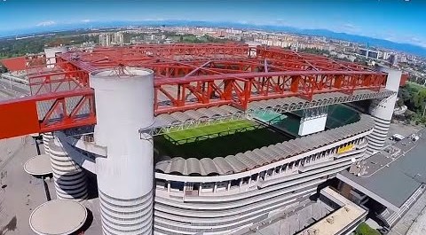 San Siro a Milan e Inter, firmato il rogito. Ma la Procura indaga