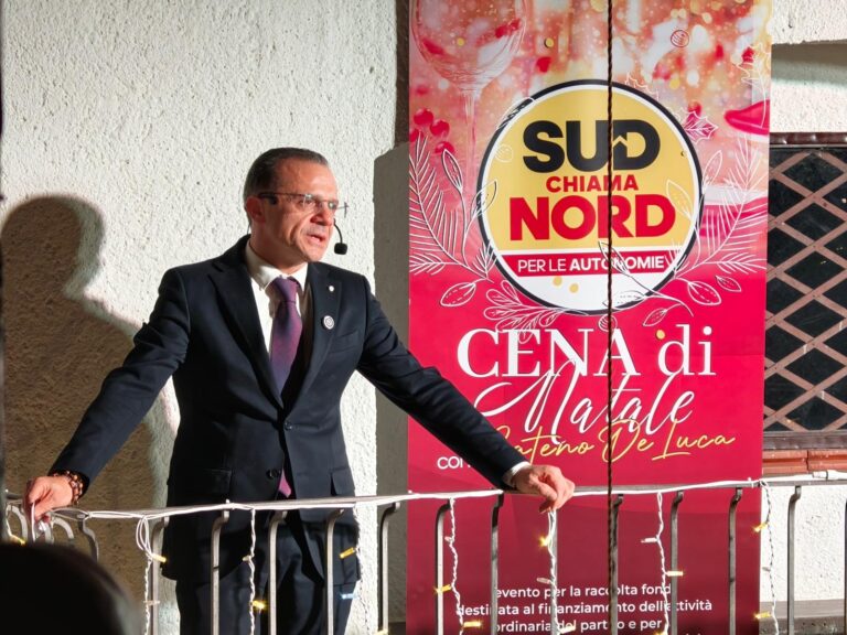 L’ombra dell’isolamento su De Luca. Destra e sinistra non si fidano e lui prova a rilanciare