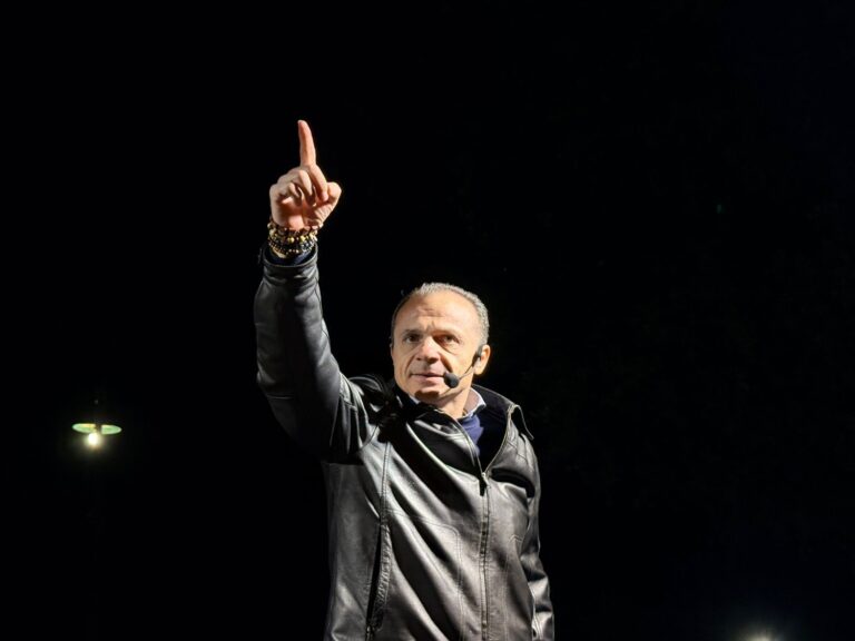 De Luca: “Siamo stati bravi con il Salva Taormina. Aperti i cassetti, ancora ci sono armadi da aprire”