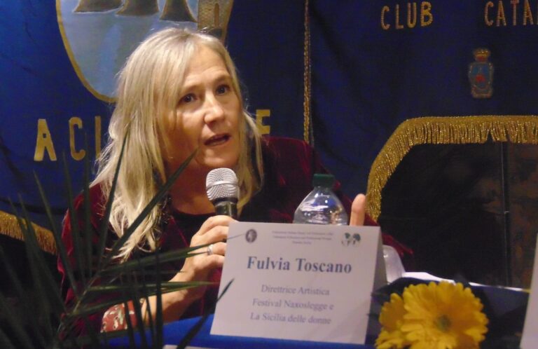 Toscano: “L’offesa di De Luca è rivolta a tutte noi donne. La politica è una cosa seria”