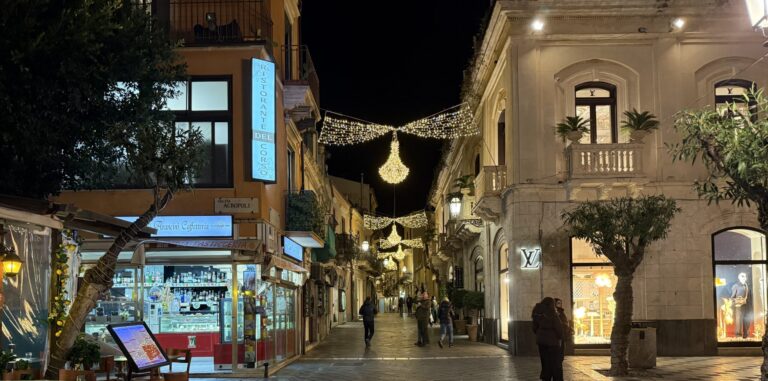 Cushman & Wakefield, Taormina scala posizioni tra le vie del lusso del retail internazionale