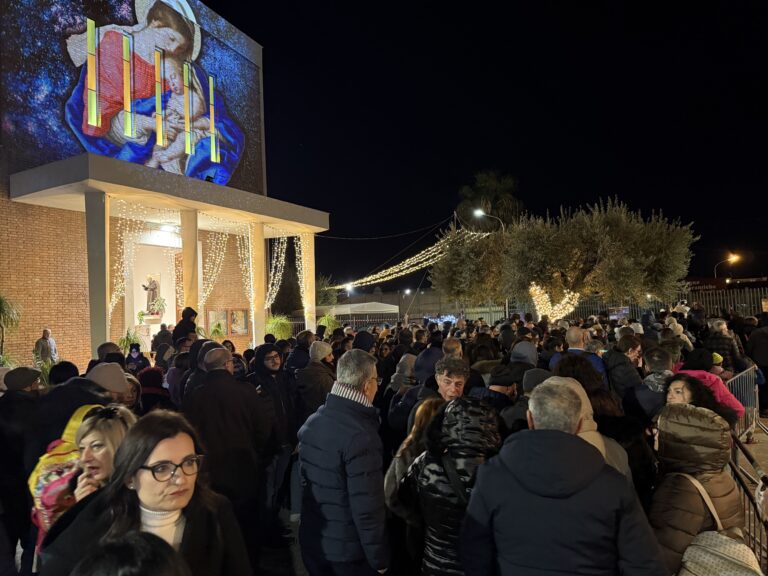 Folla record per il Presepe Vivente a Trappitello: migliaia di visitatori da tutta la Sicilia