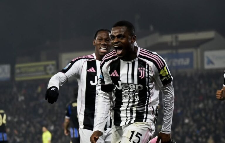 La Juventus vince 2-0 a Pisa La Juventus vince 2-0 a Pisa