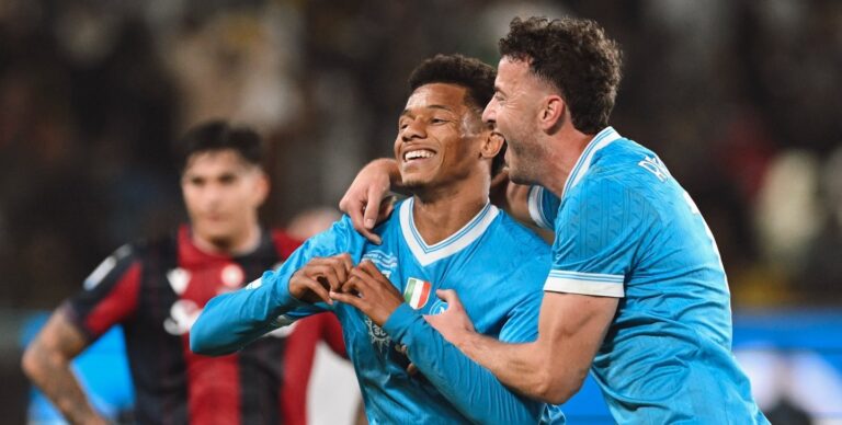 Napoli supercampione, la premiazione