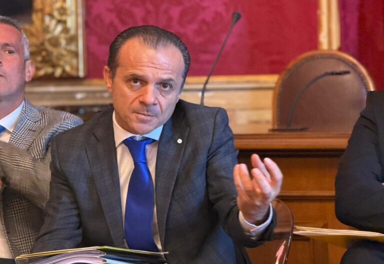 De Luca risponde a Schifani: “Siamo e rimaniamo avversari”