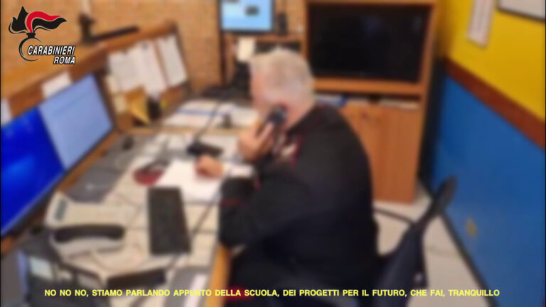 Carabiniere salva un giovane