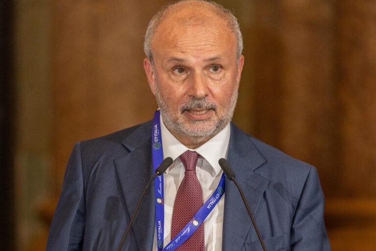 Ok al nuovo piano per la salute e sicurezza sul lavoro. Schillaci: “Così ridurremo infortuni e decessi”
