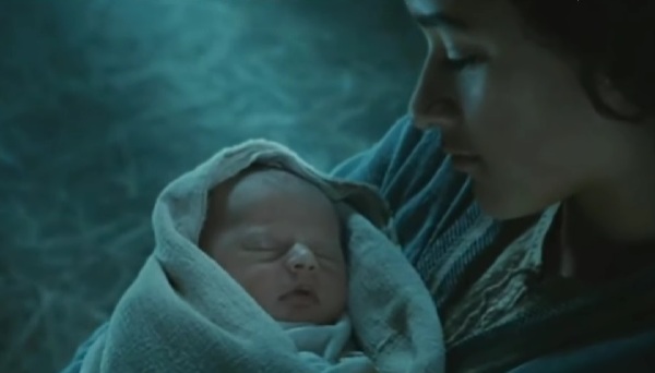 Mazzeo riabbraccia il Presepe Vivente: dal mare ai vicoli con 160 figuranti