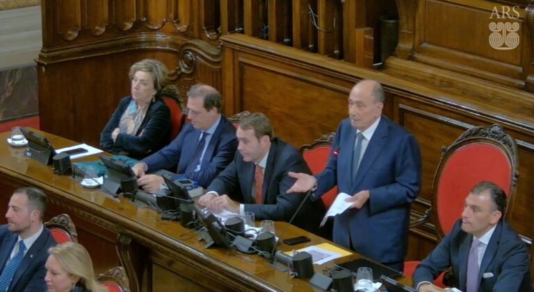 Ars, respinta la mozione di sfiducia a Schifani