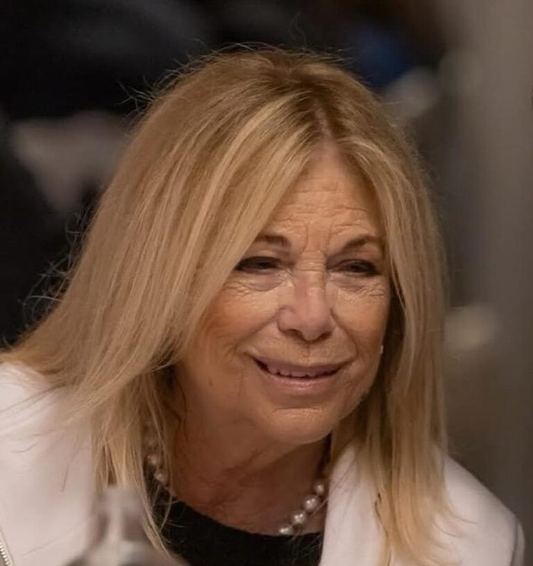 Dalla Chiesa: “Sì al divieto social Under 15”