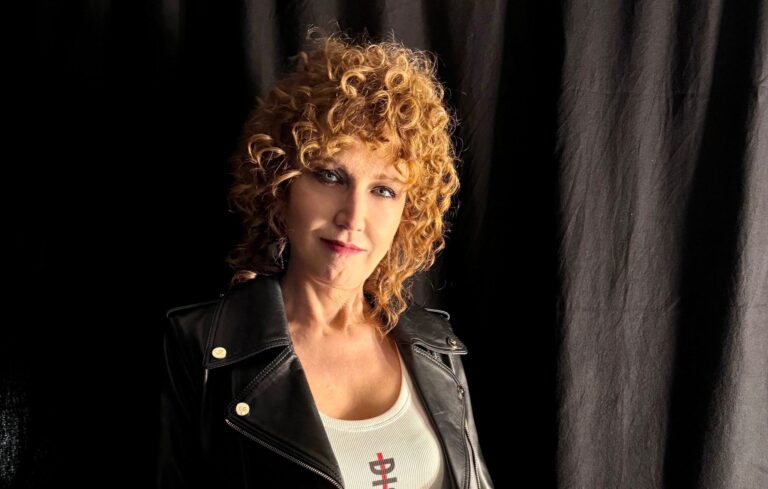 Fiorella Mannoia: “Vicina ai Siciliani. Chi crea immagini con l’IA sulla tragedia si deve vergognare”