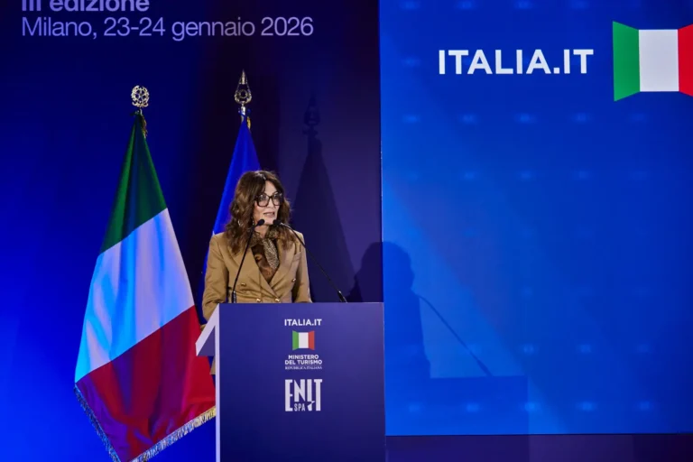 Santanchè: “Dati sul turismo molto positivi, impegno su undertourism sta dando risultati”