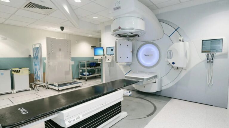 Con la radioterapia passi da gigante nella cura dei tumori