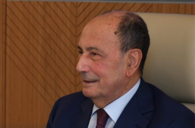 Schifani: “Governare la Sicilia non è facile, lavoriamo per cambiare sistema” Schifani: “Governare la Sicilia non è facile, lavoriamo per cambiare sistema”