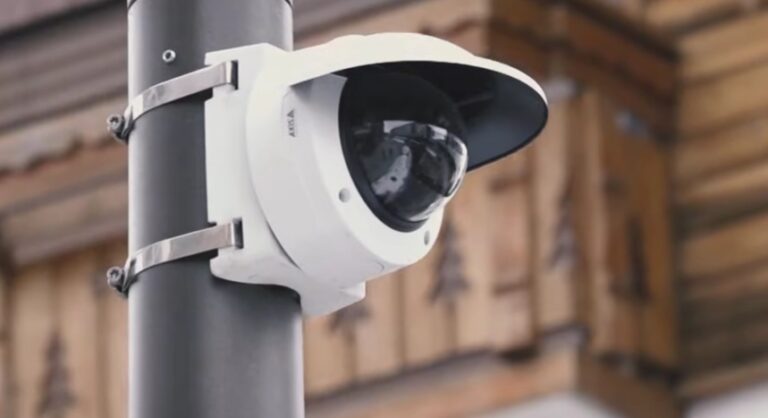 Crans-Montana, svaniti nel nulla 250 filmati