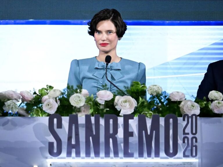 Bianca Balti torna a Sanremo: “All’Ariston porto la mia voglia di vivere”