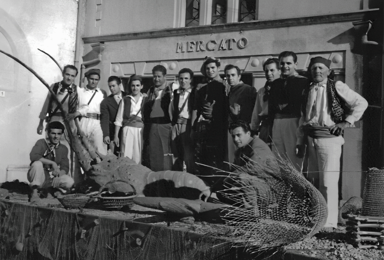 Taormina, Carnevale Anni 50. Una cartolina da brividi tra nostalgia e rinascita