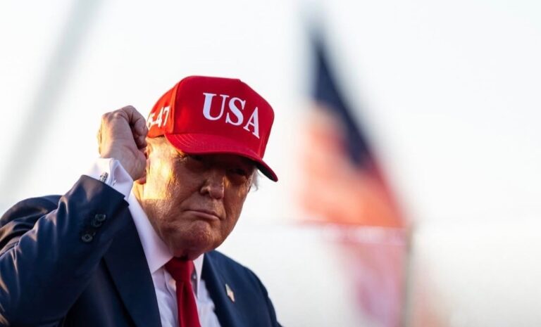 Trump inaugura il Board of Peace: “Non c’è mai stato nulla di simile, dagli Usa 10 mld”