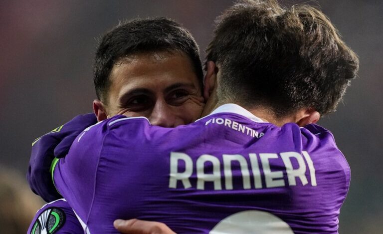 Conference, la Fiorentina ipoteca il passaggio del turno: 3-0 allo Jagiellonia