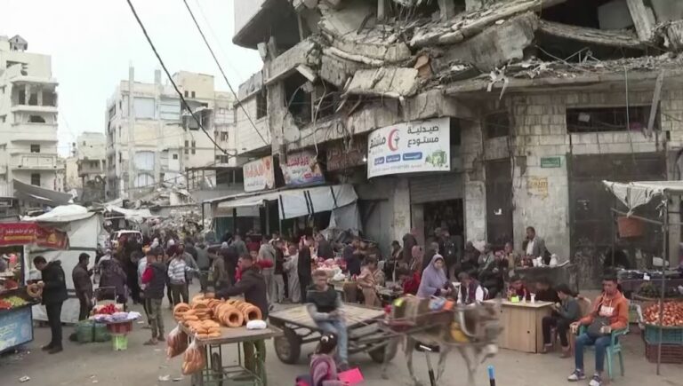 A Gaza si celebra l’inizio del Ramadan tra gravi difficoltà