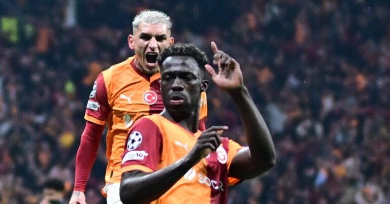 Galatasaray-Juve 5-2, highlights e goal
