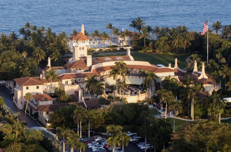 Usa, ucciso un uomo che tentava di entrare nella tenuta di Trump a Mar-A-Lago