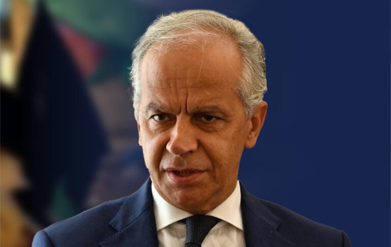 Piantedosi: “Chi sfila con i delinquenti offre impunità”