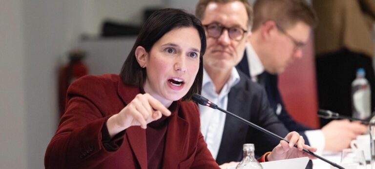 Schlein: “Il Governo non sta facendo abbastanza sul Ciclone e la frana di Niscemi”