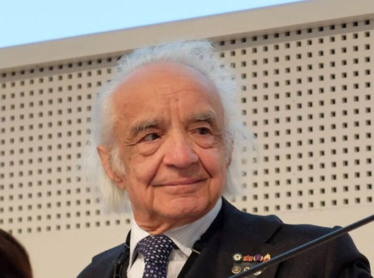 È morto il fisico e divulgatore scientifico Antonino Zichichi
