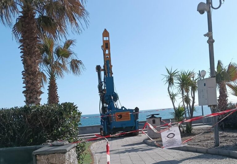 Taormina, a Mazzeo il Comune avvia le indagini per salvare Piazza Pablo Pino