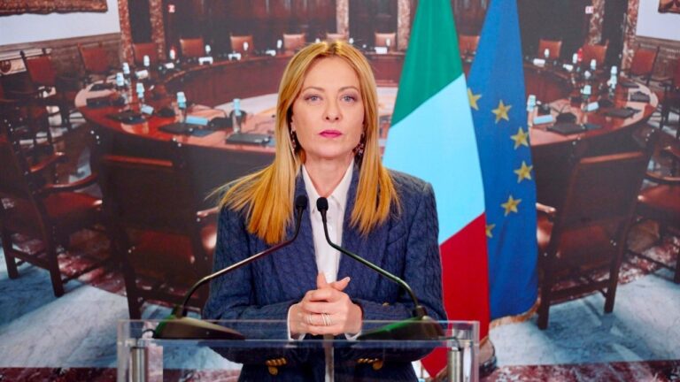 Meloni: “Benefici per 5 mld sulle bollette”