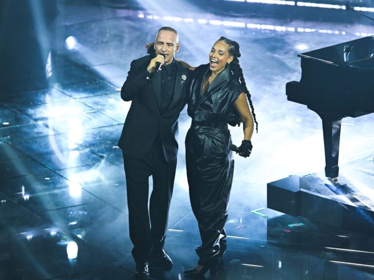 Sanremo, Filippucci vince tra le Nuove Proposte. Emoziona il duetto Ramazzotti-Alicia Keys