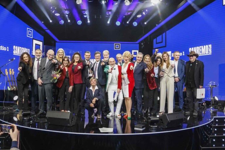 Il Sanremo dei politici: Matilde Siracusano protagonista della gara canora