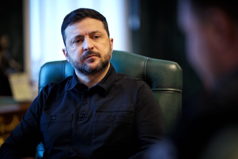 Ucraina, Zelensky: “Attacco russo, feriti anche bambini”