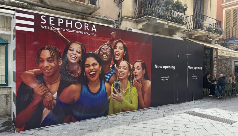 Sephora sbarca a Taormina: altro brand della galassia LVMH in Corso Umberto