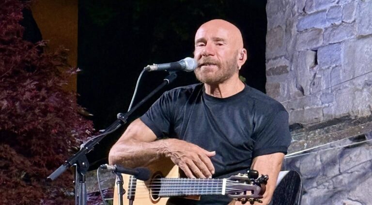 Mario Venuti ricorda Magneti: “I 20 anni di un successo tra Sanremo e Taormina”