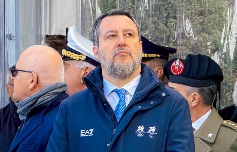 Iran, Salvini: “Trump non può pretendere che gli alleati intervengano”