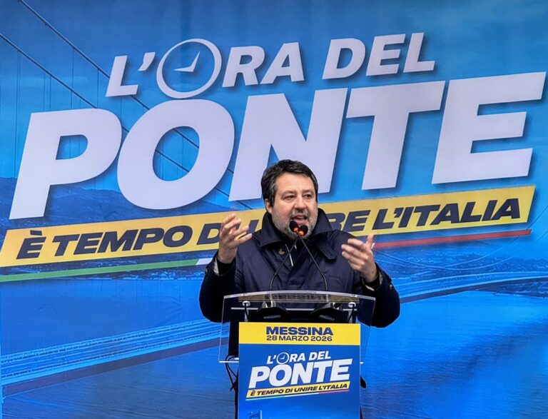 Salvini: “Il Ponte sullo Stretto è un’opera strategica e un antidoto alla mafia”